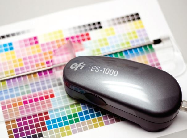 Chroma Meter – Hiệu chuẩn quang phổ – Soi màu